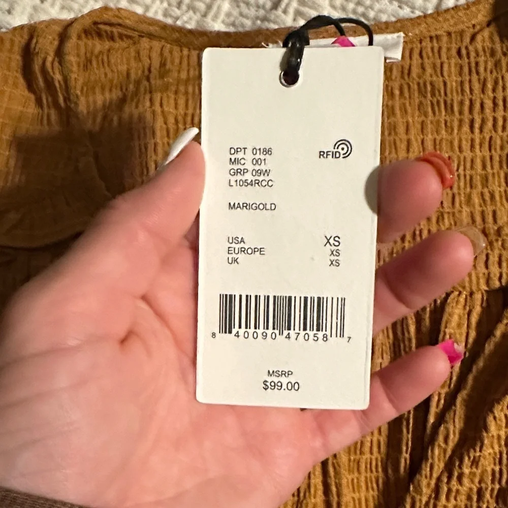 NWT A loves A cropped long sleeve - Picture 5 of 6